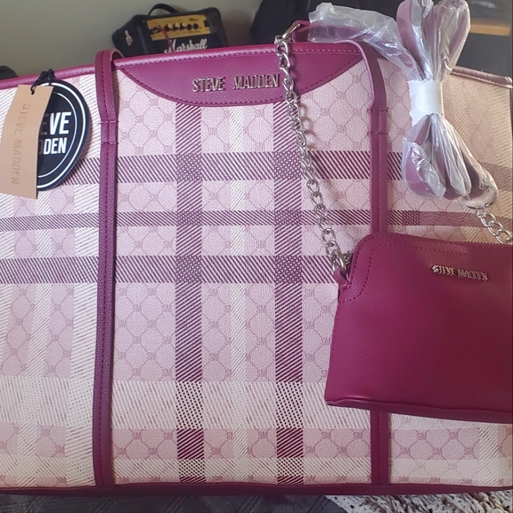 NWT STEVE MADDEN LARGE TOTE & SMALL CROSSBODY BAG - Picture 2 of 7